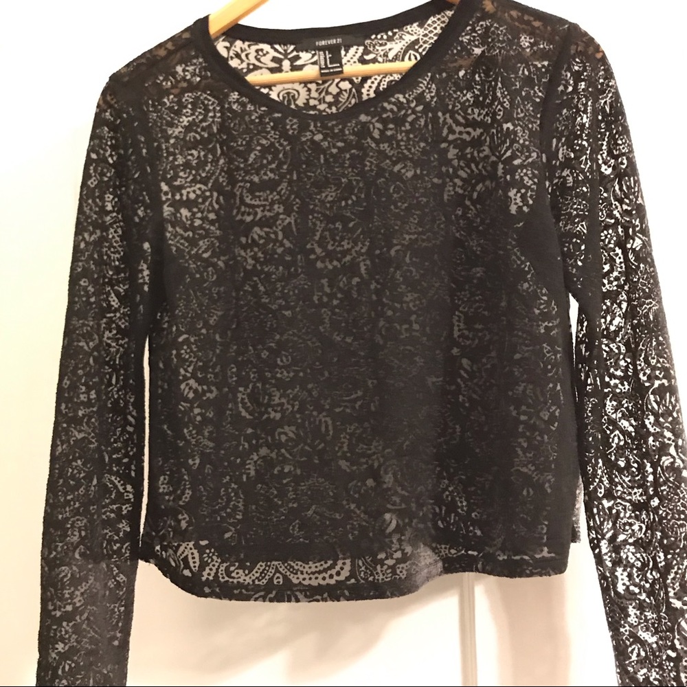 Lace pattern top